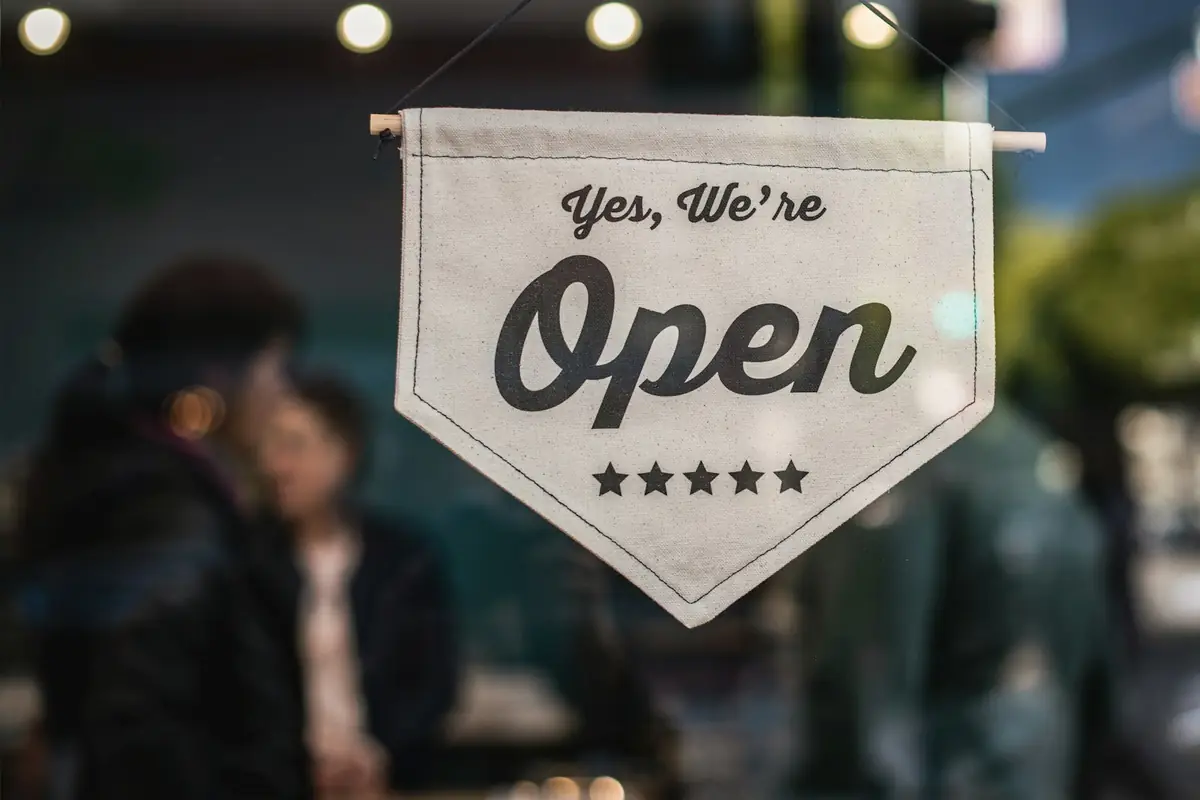 Christmas Opening Hours: The Detail That Costs You Customers