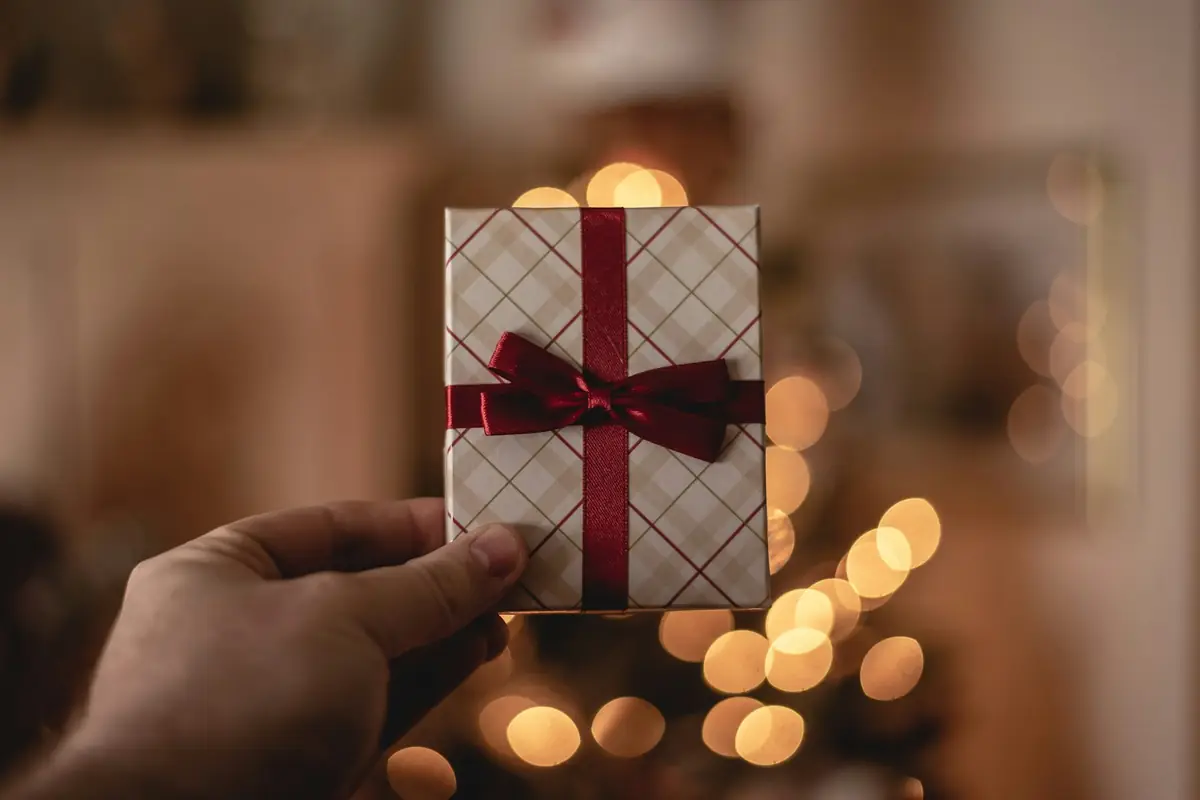 Gift Cards and Vouchers: December's Easiest Revenue