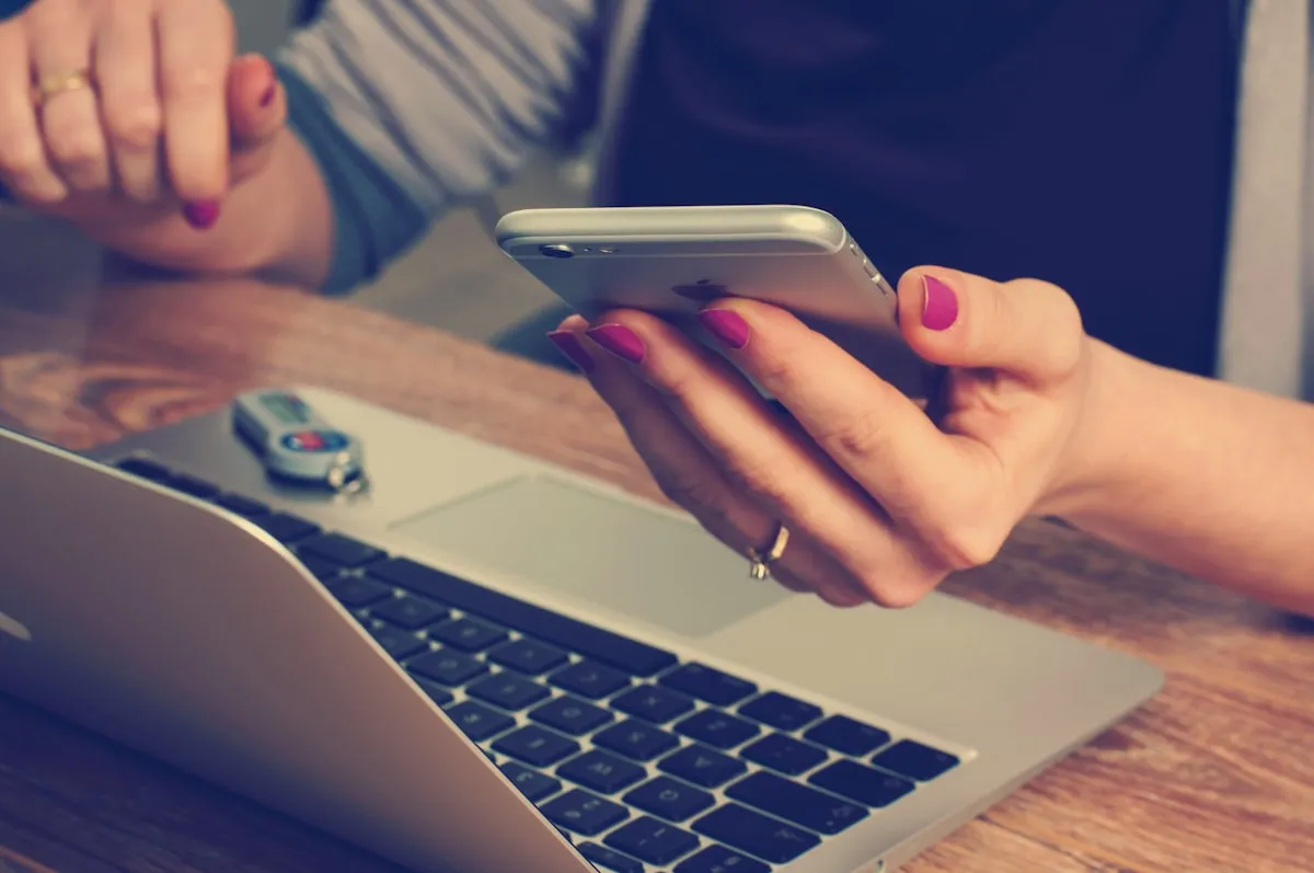 Mobile Local Search: How Belfast Consumers Find Businesses