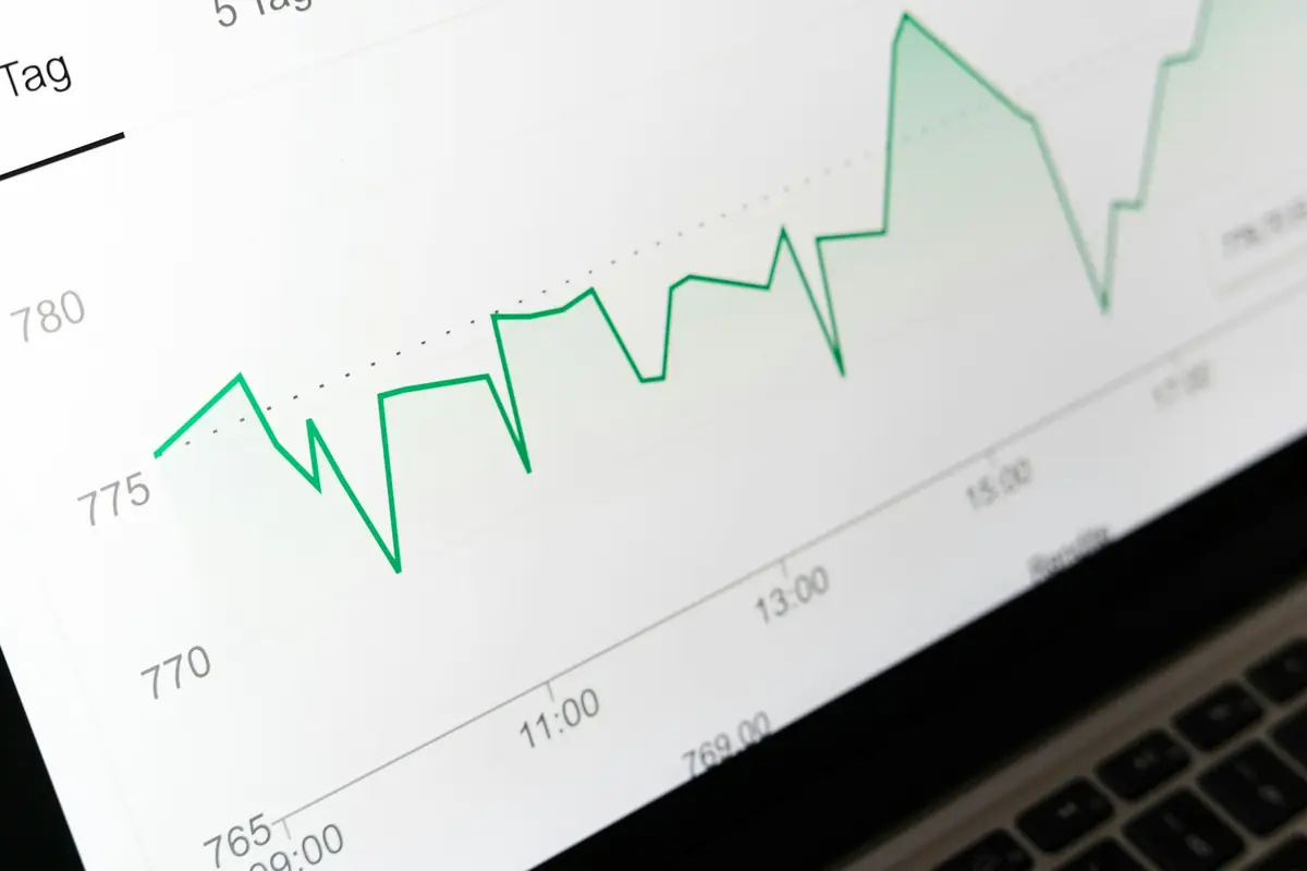 Paid Ads in Peak Season: When Clicks Get Expensive